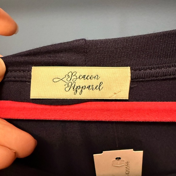 Beacon Elegant Navy Blouse with Sheer Sleeves - Picture 2 of 4